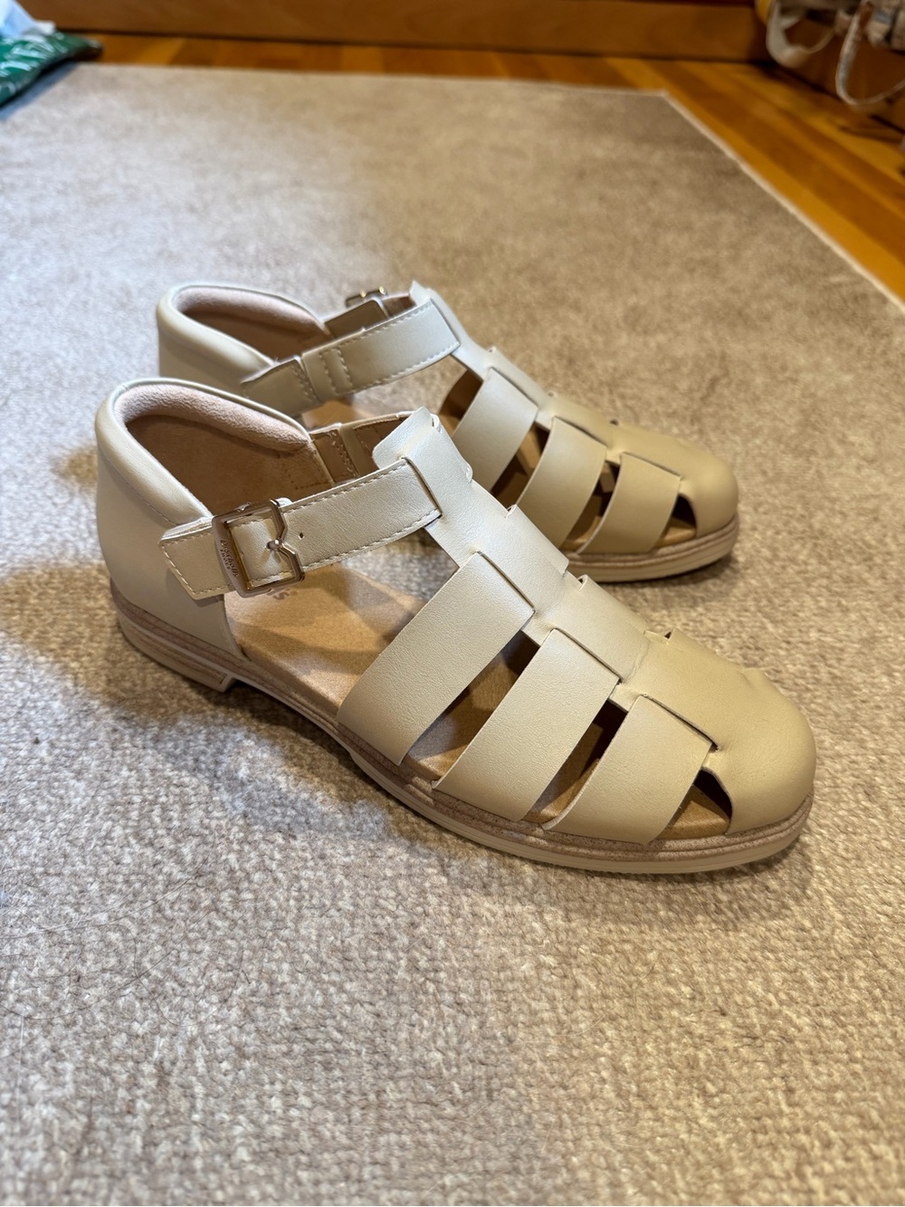 Dr. Scholl's Cream Fisherman Sandals